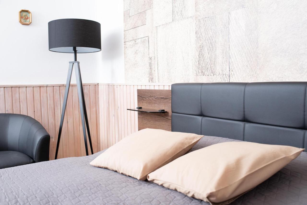 Park Apartman Héviz Zewnętrze zdjęcie