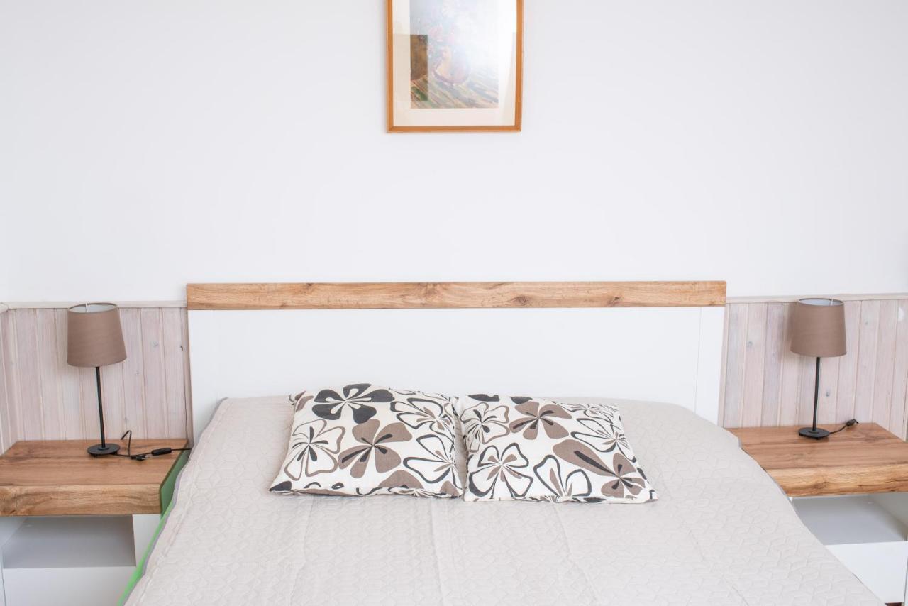 Park Apartman Héviz Zewnętrze zdjęcie